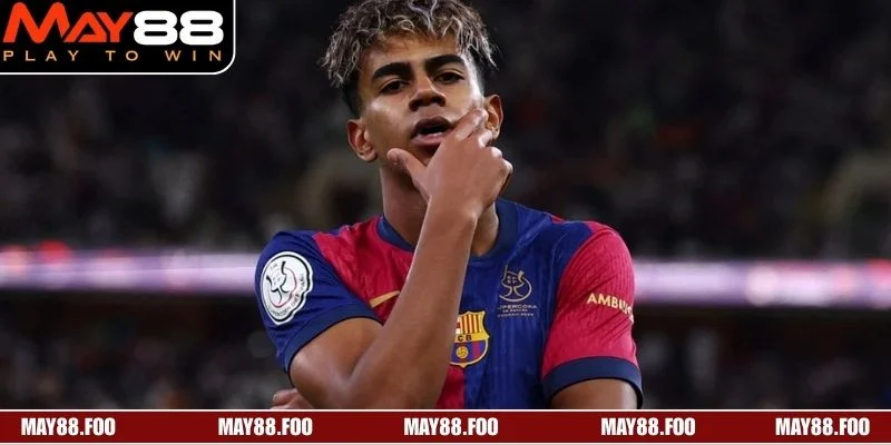 Phong độ, thương mại và chính sách phát triển quyết định lương Lamine Yamal hiện tại